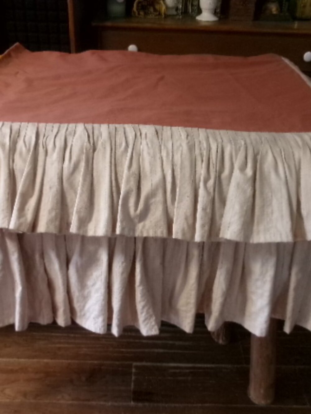 Elegant stunning craftsman ship 100 Raw silk handcrafted bed skirt Rust Tan